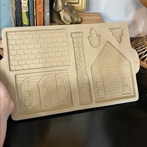 The Pampered Chef Stoneware Mold Gingerbread House Vintage 1992
